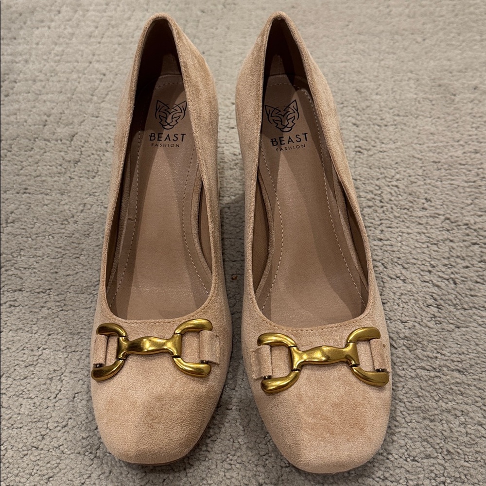 BEAST FASHION Tan Heels with Gold Accent